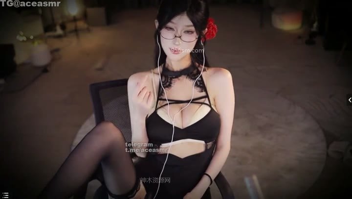 张爱玲Aily 粉丝祭 ASMR透过舔耳来让你高潮 更多请移步电报 11 min